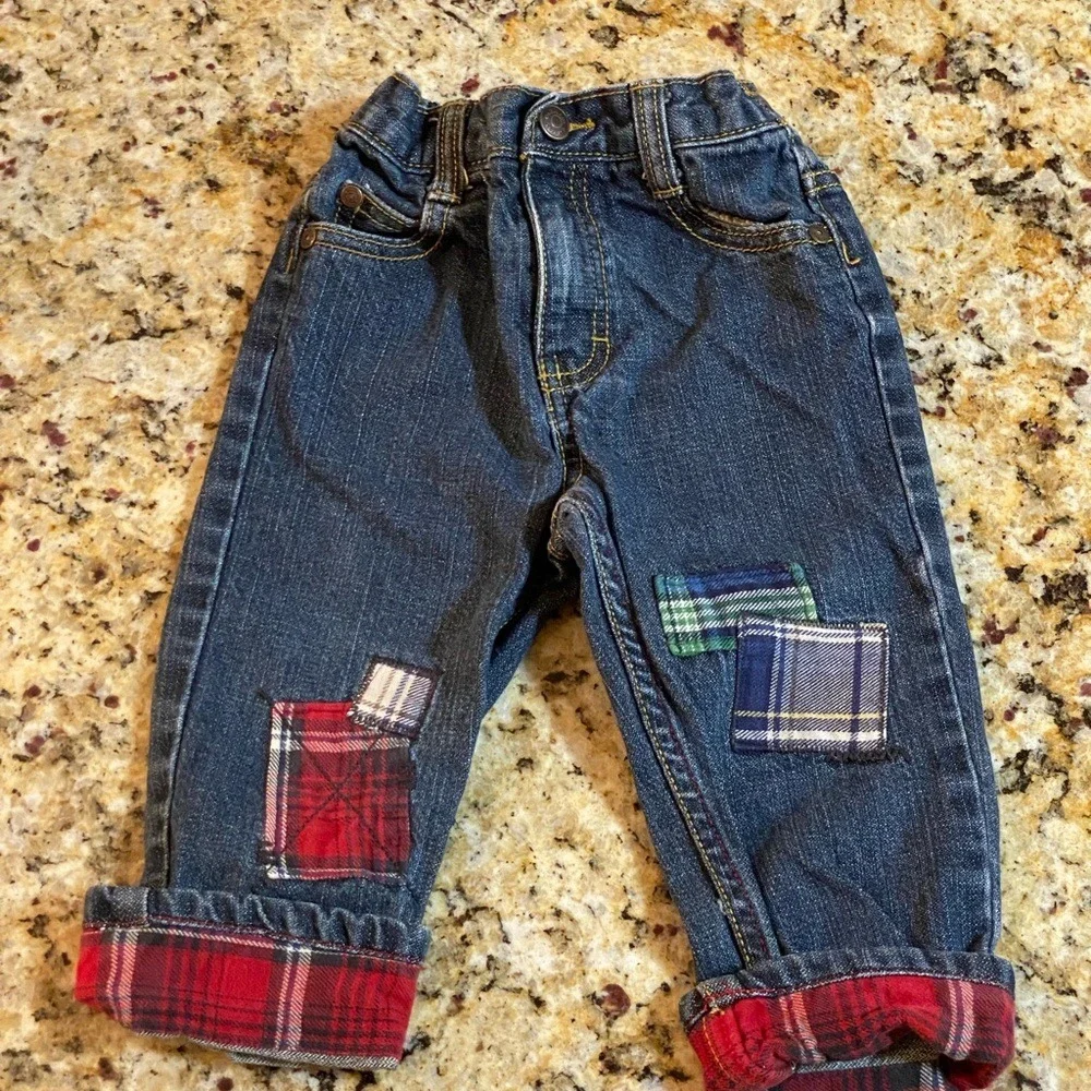 VNTG osh kosh‎ b'gosh 18 months jeans with patches